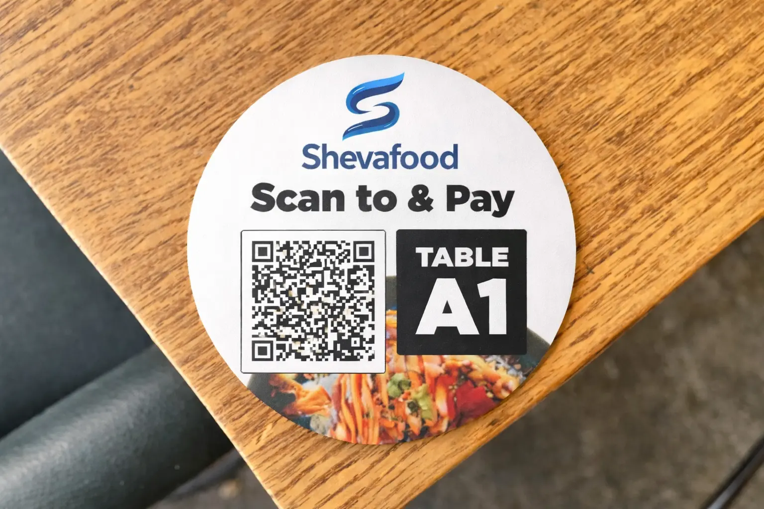 Избегайте ошибок QR-меню: правильное размещение QR-кода на столе ресторана для лёгкого сканирования